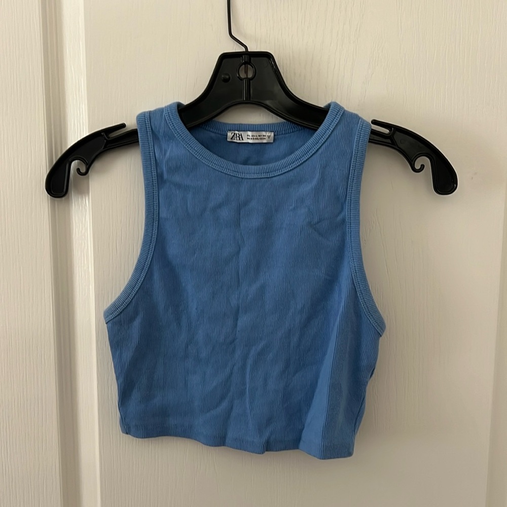 Cute blue top